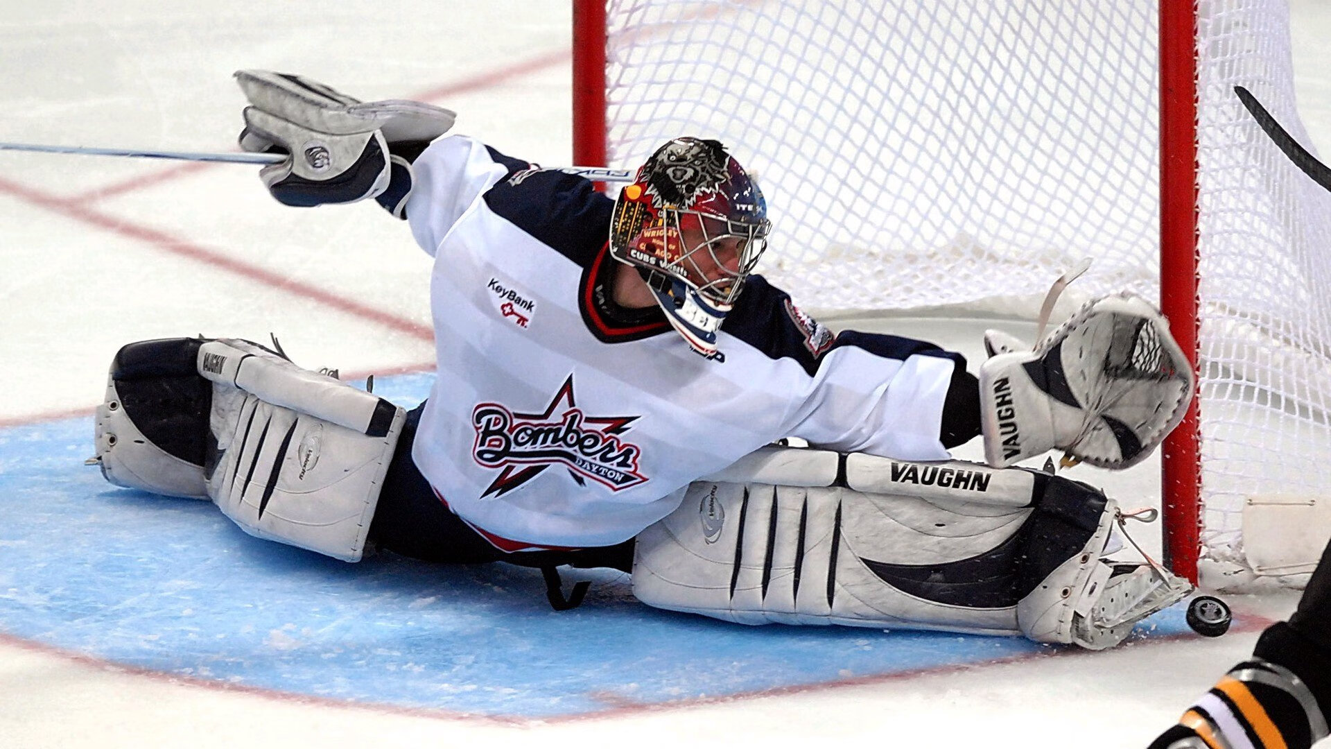 国际帆船赛圆满落幕 荷兰队逆风翻盘夺冠